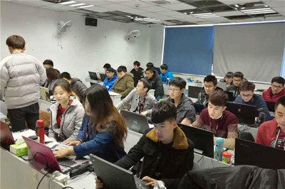 IT兄弟連 技能進(jìn)階之路上的堅(jiān)實(shí)伙伴